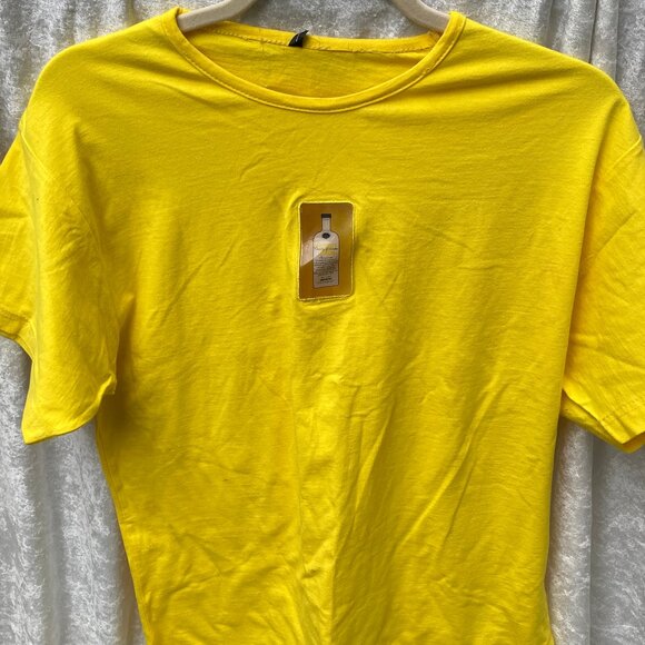 Yellow Absolut Vodka Peek-A-Boo T Shirt With Plastic Cleavage Window Size L - Picture 1 of 3
